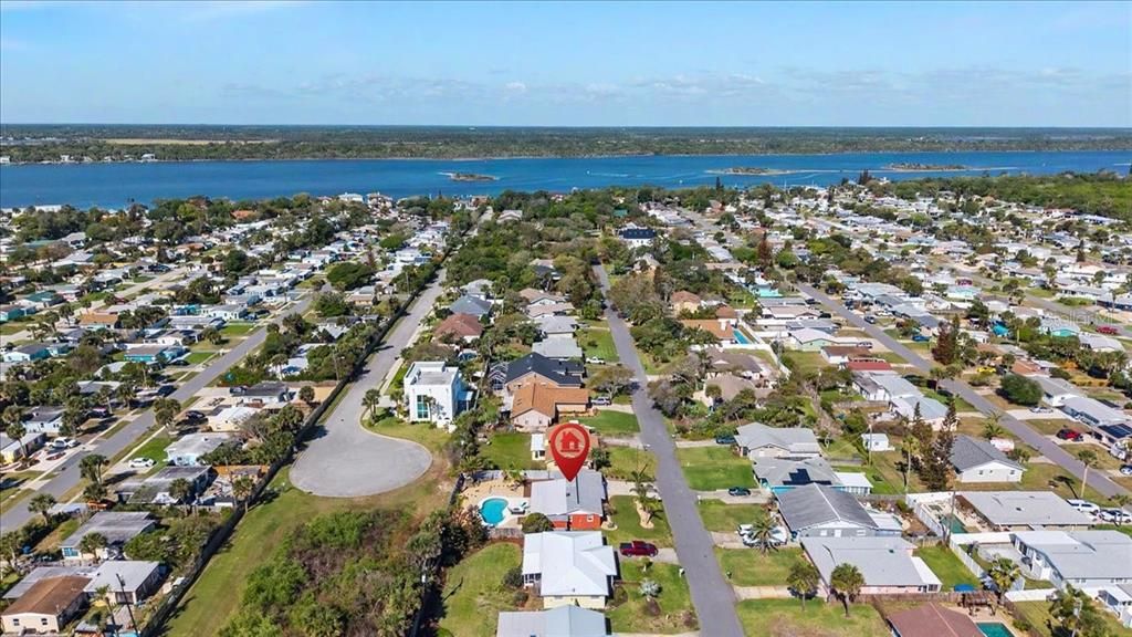 Active With Contract: $459,900 (3 beds, 2 baths, 1538 Square Feet)