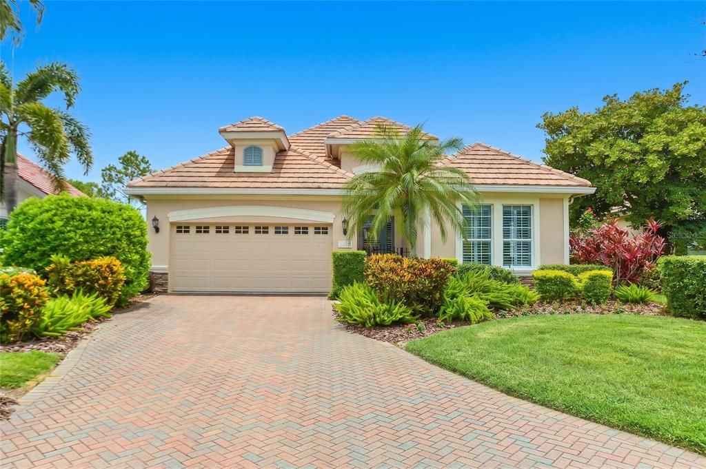 En Venta: $625,000 (2 camas, 2 baños, 2258 Pies cuadrados)