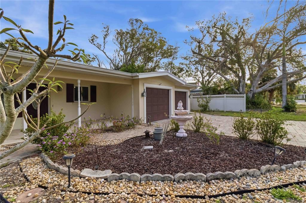 En Venta: $902,000 (3 camas, 2 baños, 1560 Pies cuadrados)