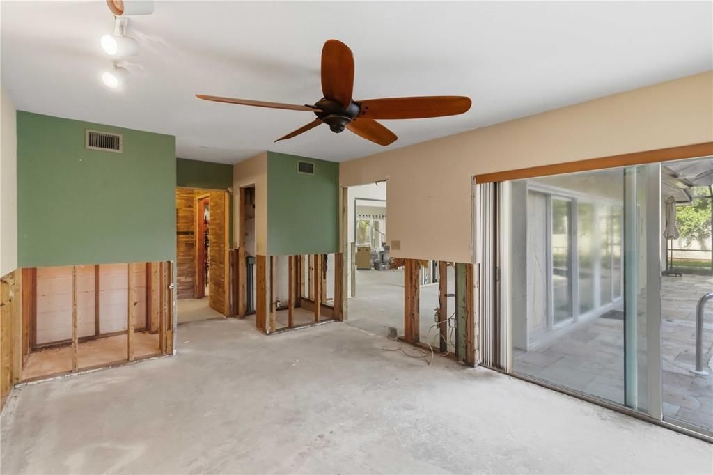 En Venta: $902,000 (3 camas, 2 baños, 1560 Pies cuadrados)