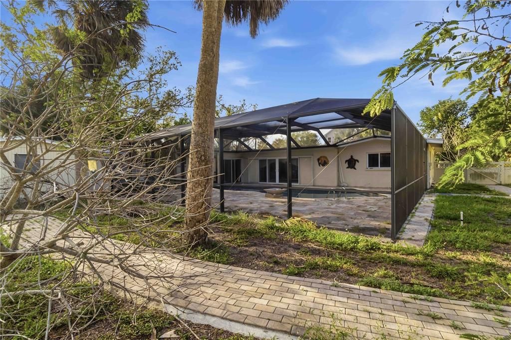 En Venta: $902,000 (3 camas, 2 baños, 1560 Pies cuadrados)