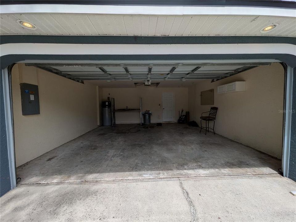 For Sale: $275,000 (3 beds, 2 baths, 1867 Square Feet)