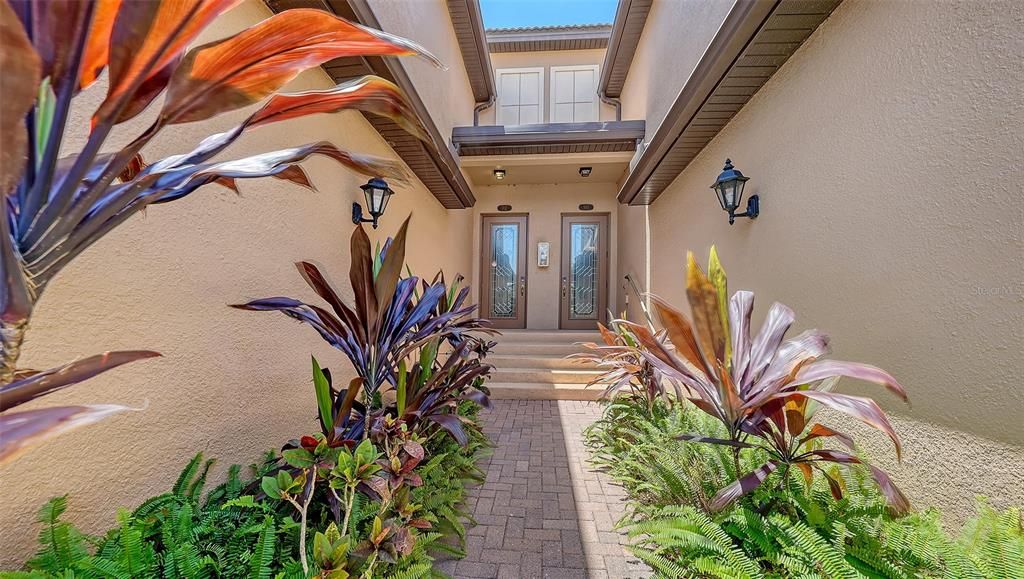 En Venta: $559,000 (3 camas, 2 baños, 2108 Pies cuadrados)