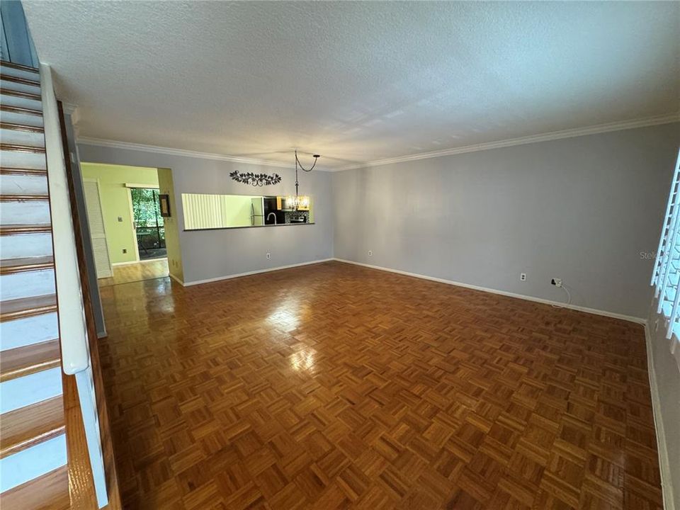 For Rent: $2,400 (2 beds, 2 baths, 1230 Square Feet)