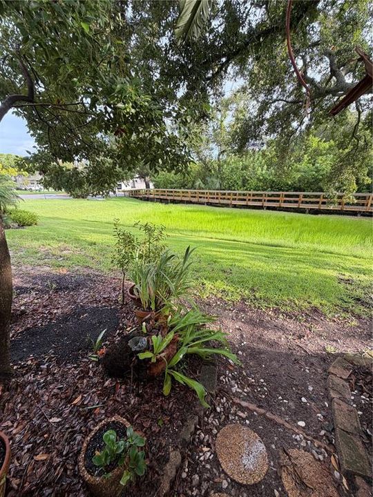 Active With Contract: $2,000 (2 beds, 2 baths, 1230 Square Feet)