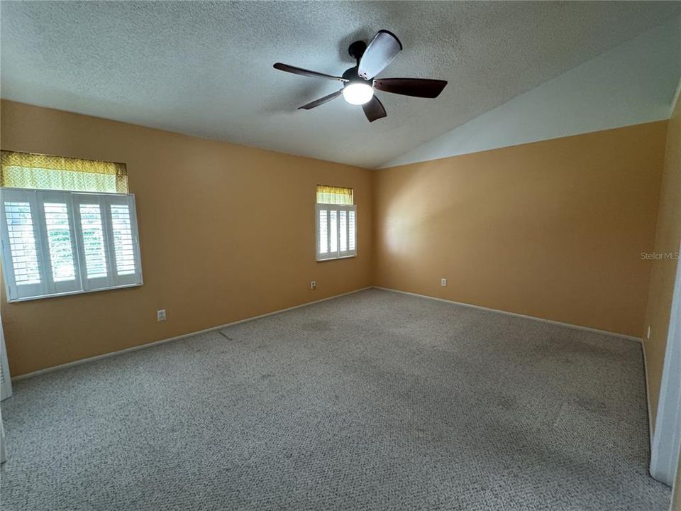 For Rent: $2,400 (2 beds, 2 baths, 1230 Square Feet)