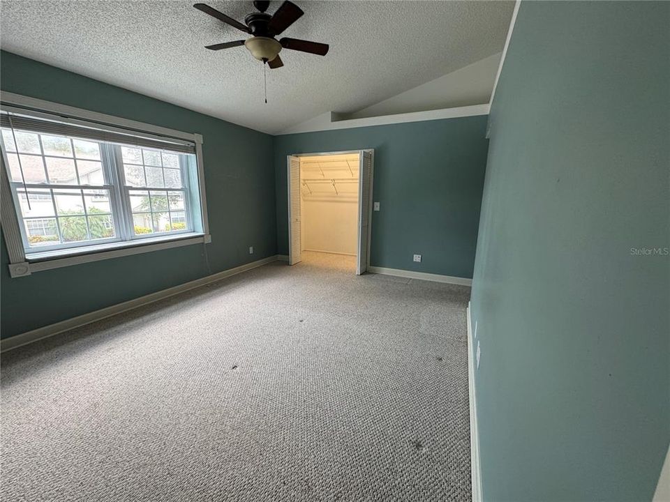 For Rent: $2,400 (2 beds, 2 baths, 1230 Square Feet)