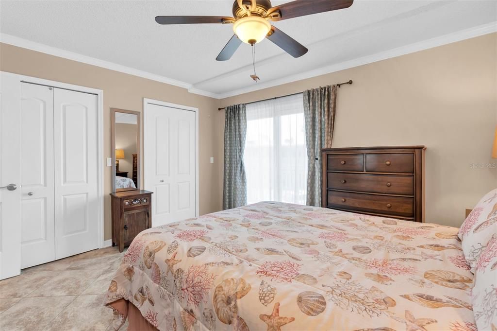 For Rent: $2,200 (1 beds, 1 baths, 619 Square Feet)