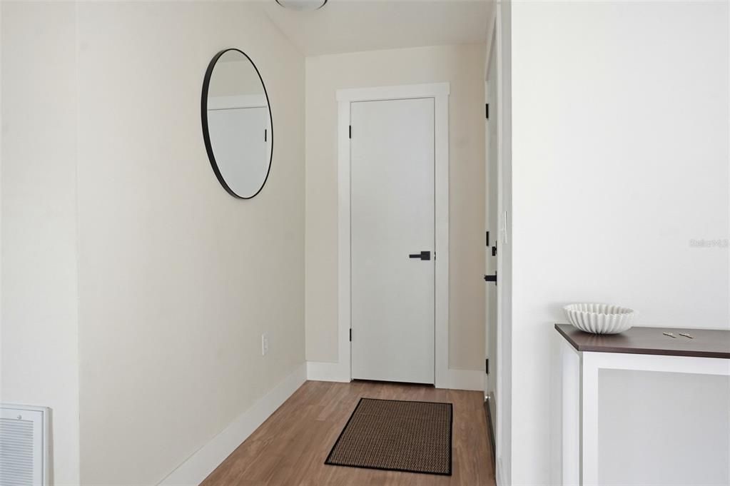 For Sale: $325,000 (3 beds, 2 baths, 1813 Square Feet)