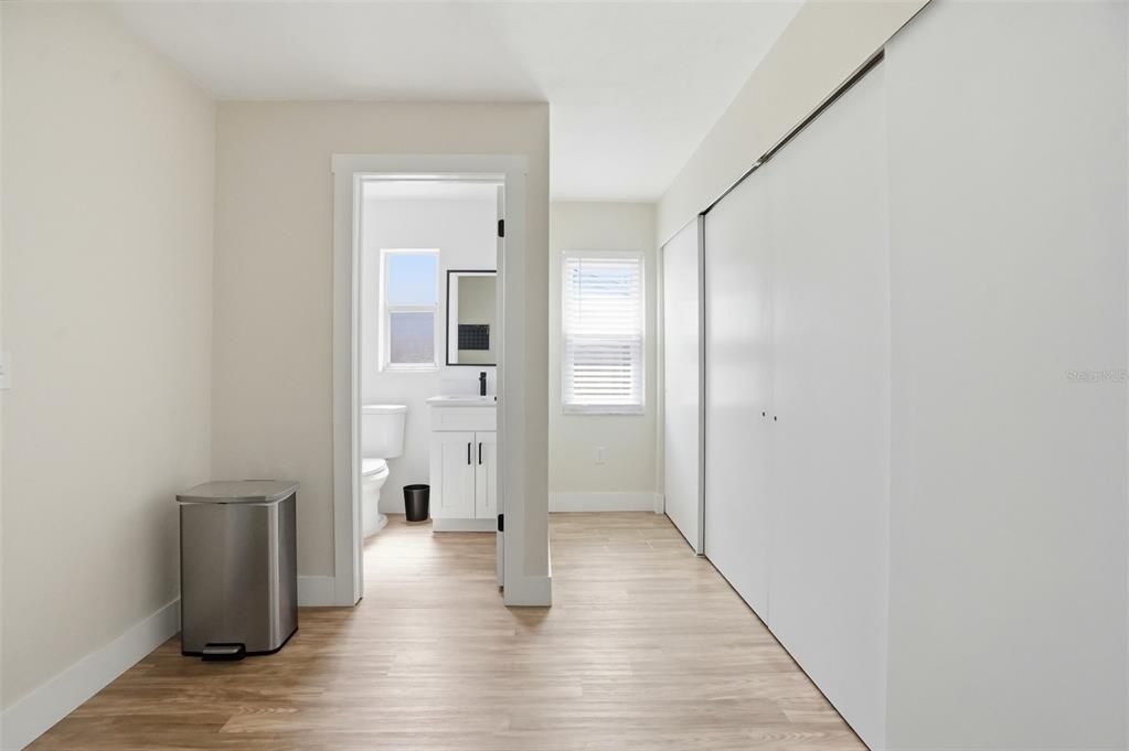 For Sale: $325,000 (3 beds, 2 baths, 1813 Square Feet)