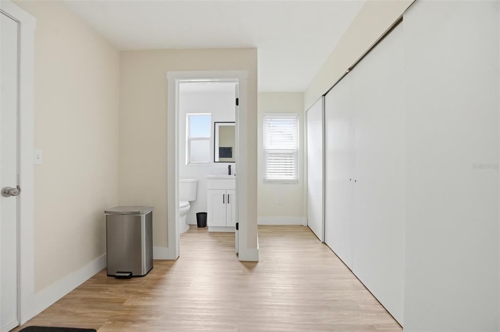 For Sale: $325,000 (3 beds, 2 baths, 1813 Square Feet)