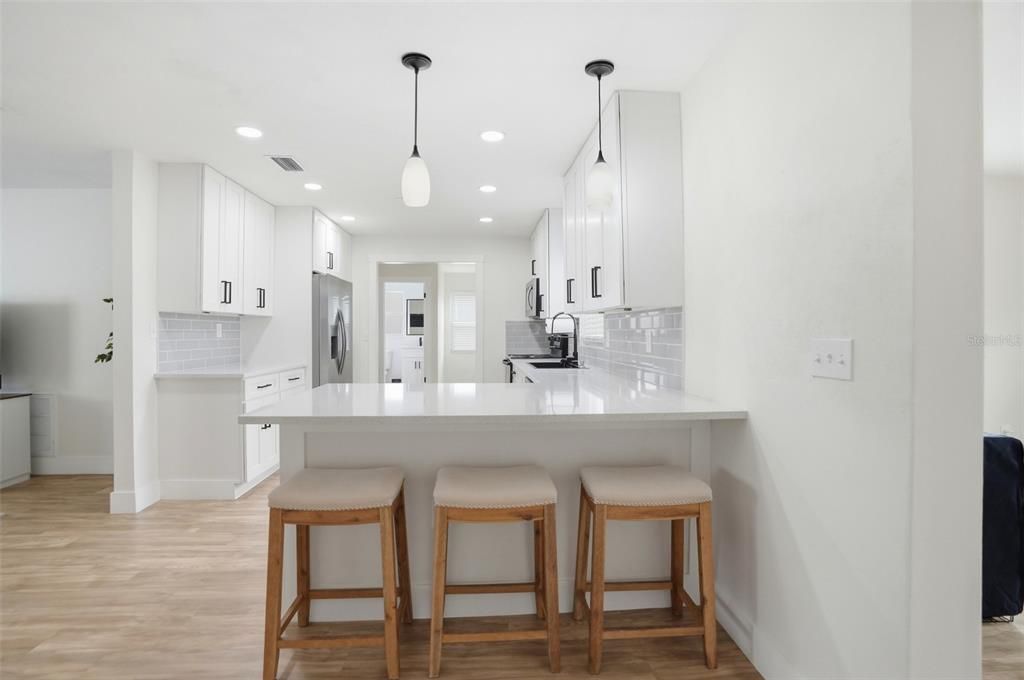 For Sale: $325,000 (3 beds, 2 baths, 1813 Square Feet)