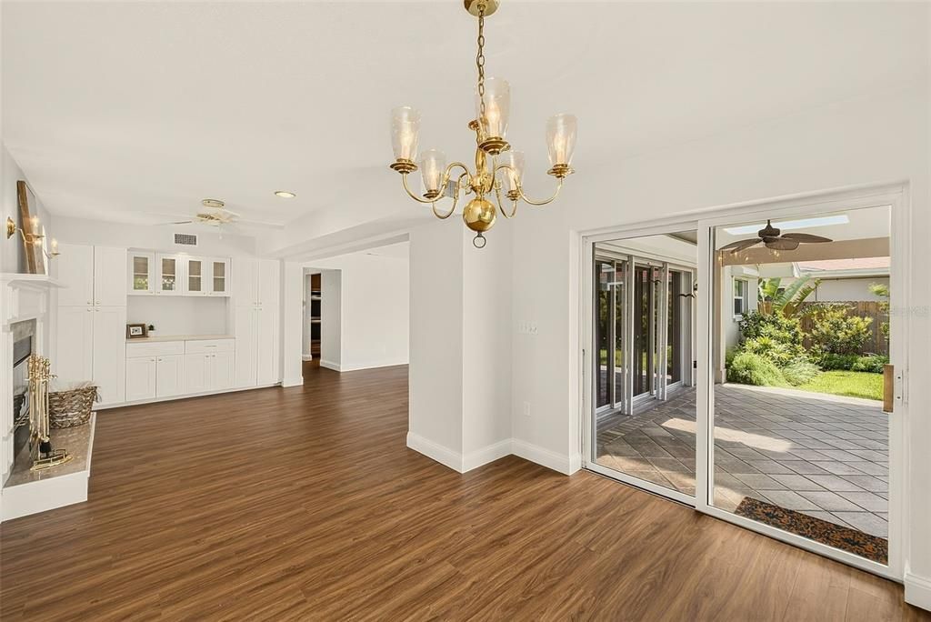 En Venta: $1,250,000 (2 camas, 2 baños, 1826 Pies cuadrados)