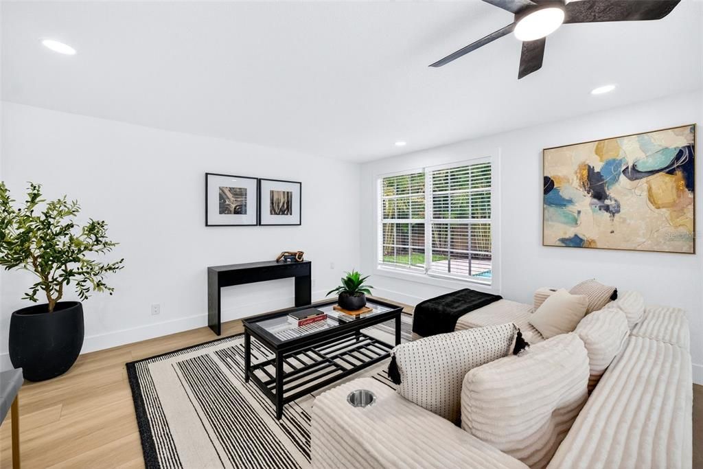 For Sale: $1,050,000 (3 beds, 2 baths, 1948 Square Feet)