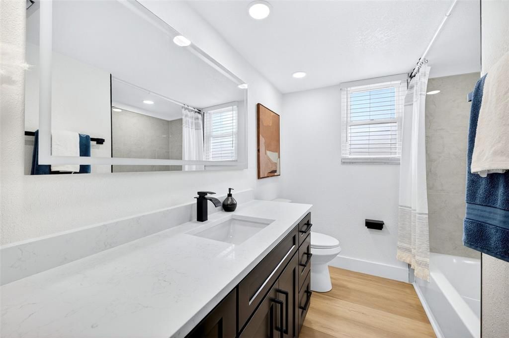 For Sale: $1,050,000 (3 beds, 2 baths, 1948 Square Feet)