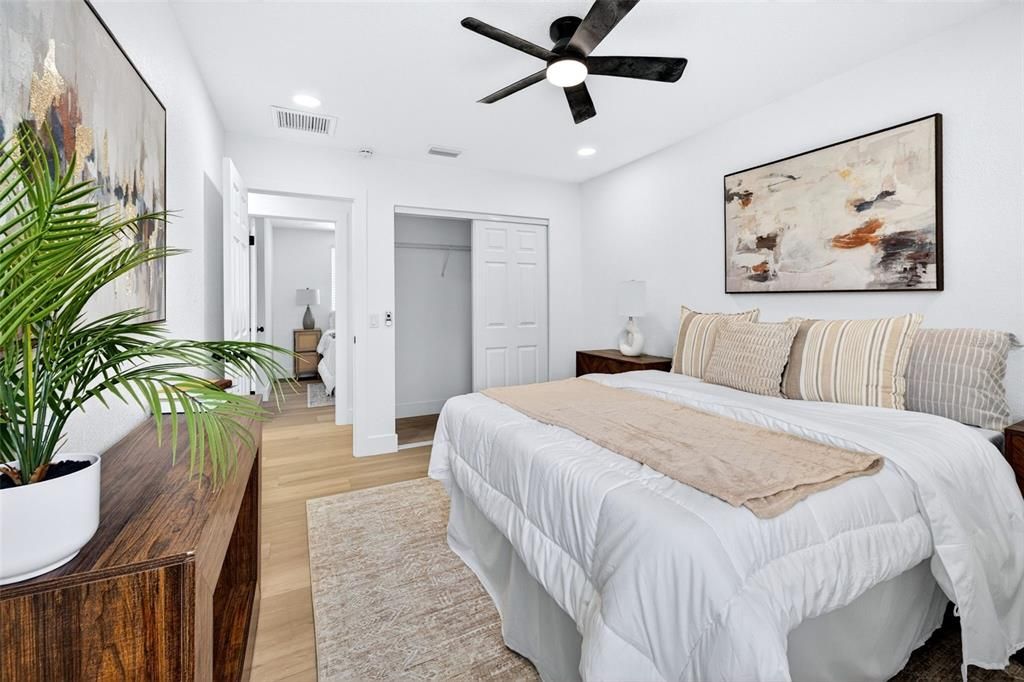 For Sale: $1,050,000 (3 beds, 2 baths, 1948 Square Feet)