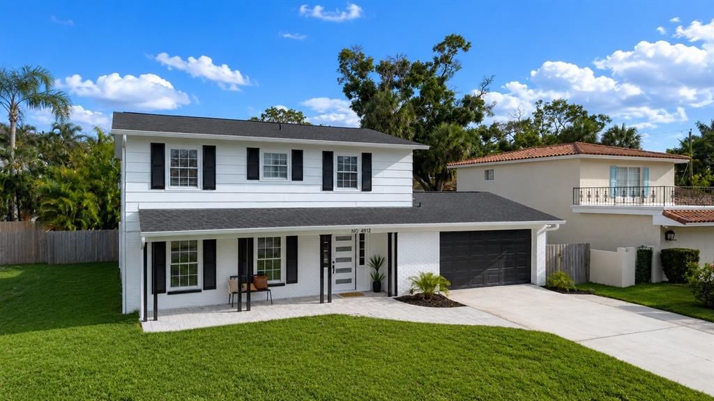 For Sale: $1,050,000 (3 beds, 2 baths, 1948 Square Feet)