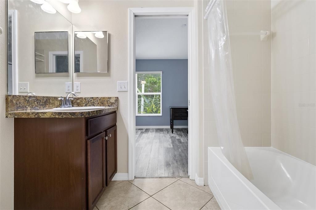 For Sale: $320,000 (4 beds, 3 baths, 1908 Square Feet)