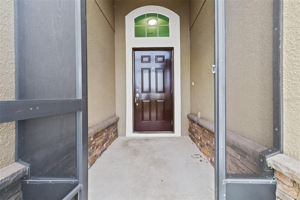 For Sale: $320,000 (4 beds, 3 baths, 1908 Square Feet)