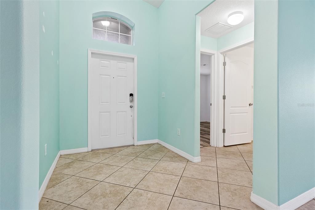 For Sale: $320,000 (4 beds, 3 baths, 1908 Square Feet)