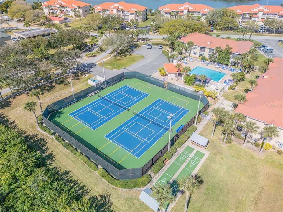 En Venta: $399,000 (2 camas, 2 baños, 1120 Pies cuadrados)