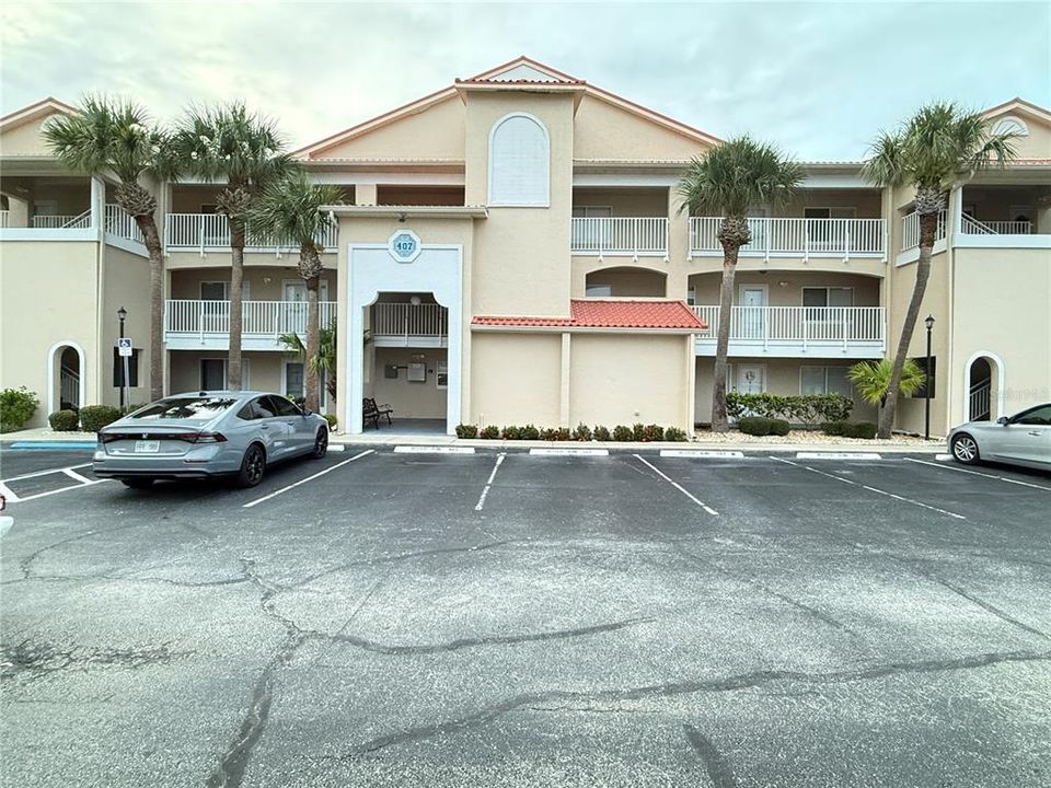 En Venta: $399,000 (2 camas, 2 baños, 1120 Pies cuadrados)
