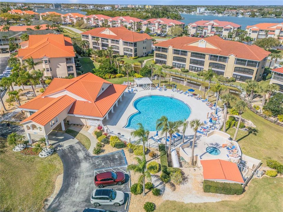 En Venta: $399,000 (2 camas, 2 baños, 1120 Pies cuadrados)