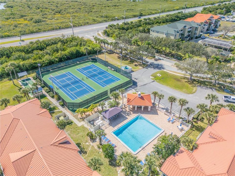 En Venta: $399,000 (2 camas, 2 baños, 1120 Pies cuadrados)