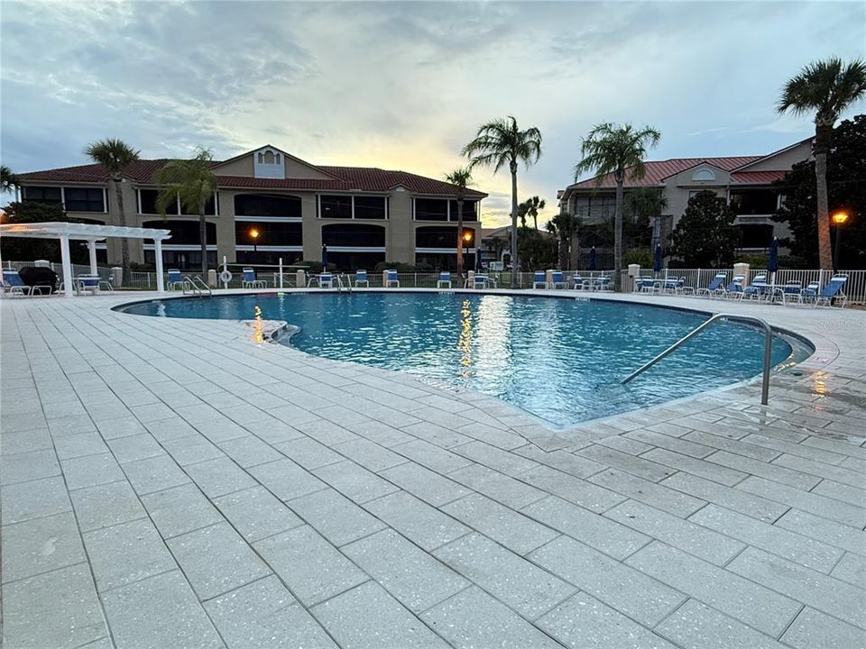 En Venta: $399,000 (2 camas, 2 baños, 1120 Pies cuadrados)