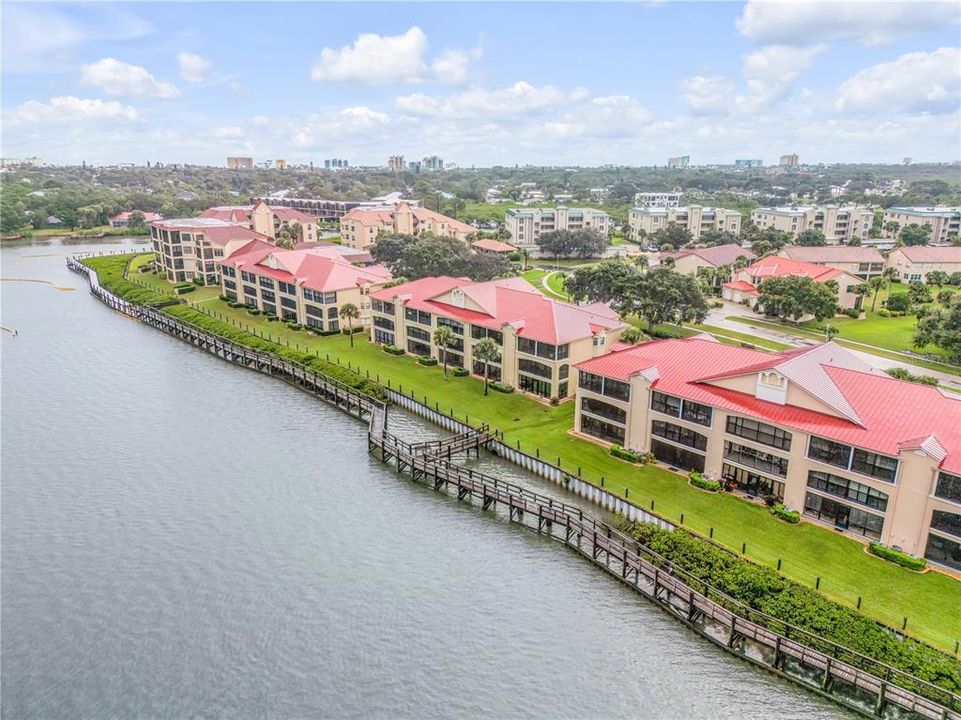 En Venta: $399,000 (2 camas, 2 baños, 1120 Pies cuadrados)