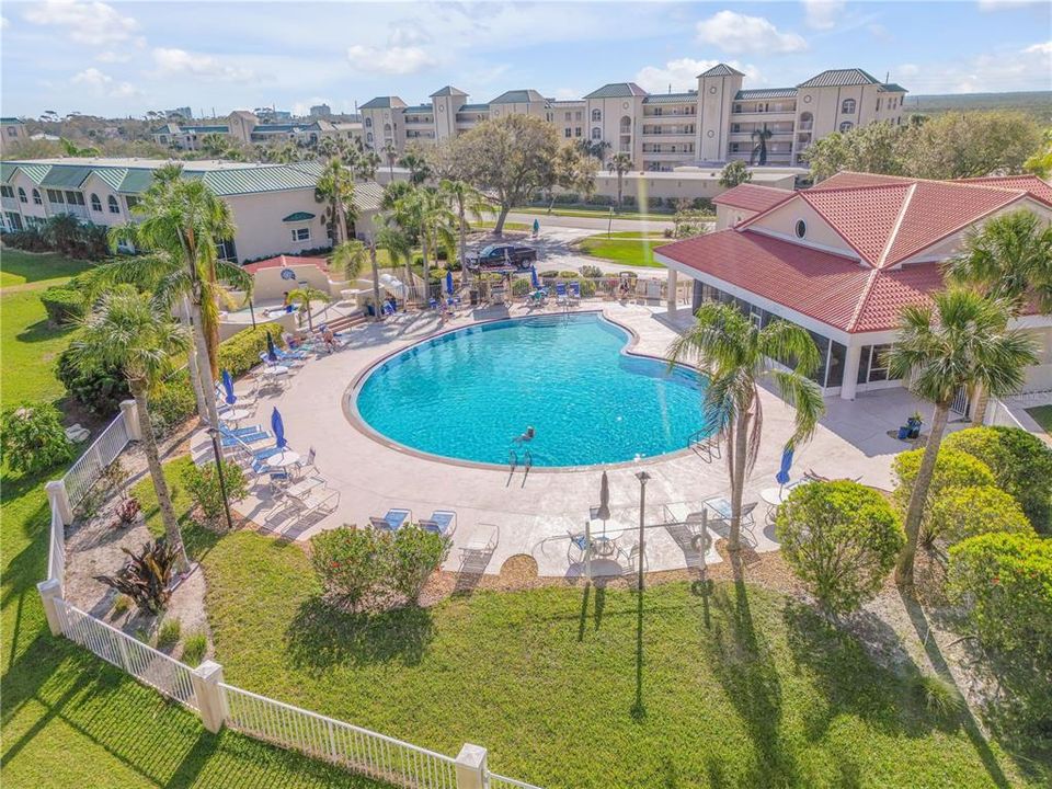 En Venta: $399,000 (2 camas, 2 baños, 1120 Pies cuadrados)