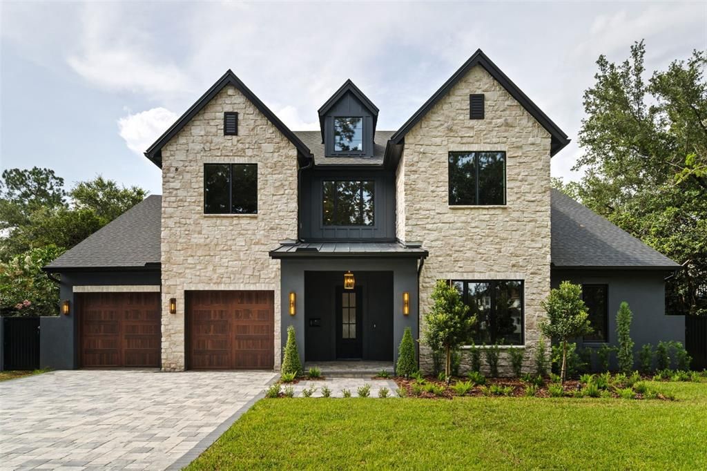 Vendido Recientemente: $3,275,000 (5 camas, 5 baños, 4508 Pies cuadrados)