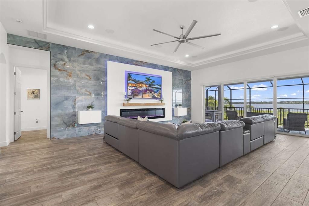 For Sale: $1,439,000 (3 beds, 3 baths, 3945 Square Feet)