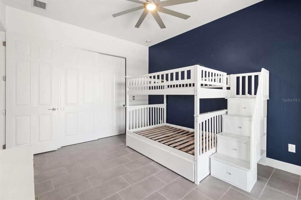 For Sale: $1,439,000 (3 beds, 3 baths, 3945 Square Feet)