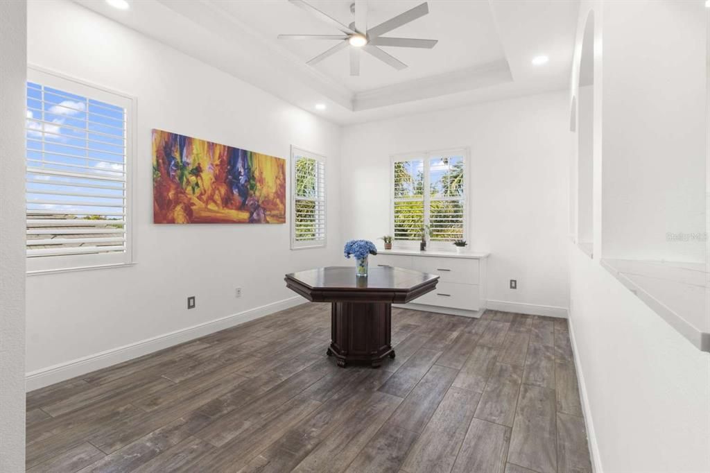 For Sale: $1,439,000 (3 beds, 3 baths, 3945 Square Feet)