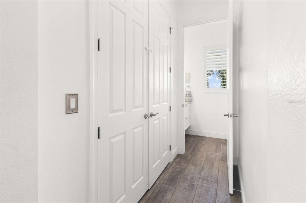 For Sale: $1,439,000 (3 beds, 3 baths, 3945 Square Feet)