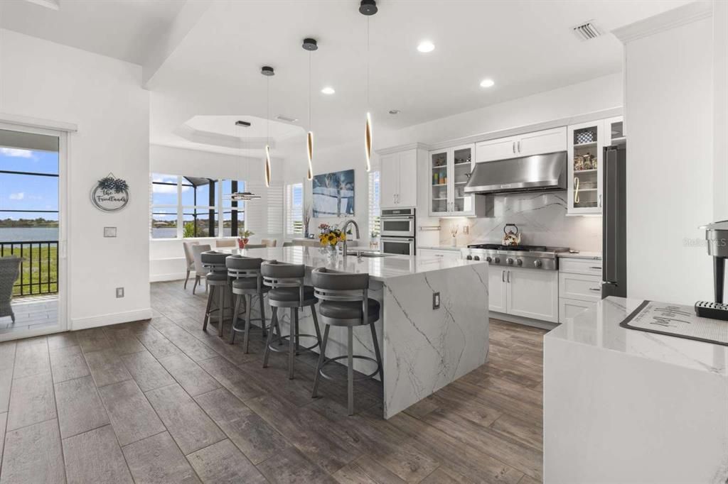 For Sale: $1,439,000 (3 beds, 3 baths, 3945 Square Feet)