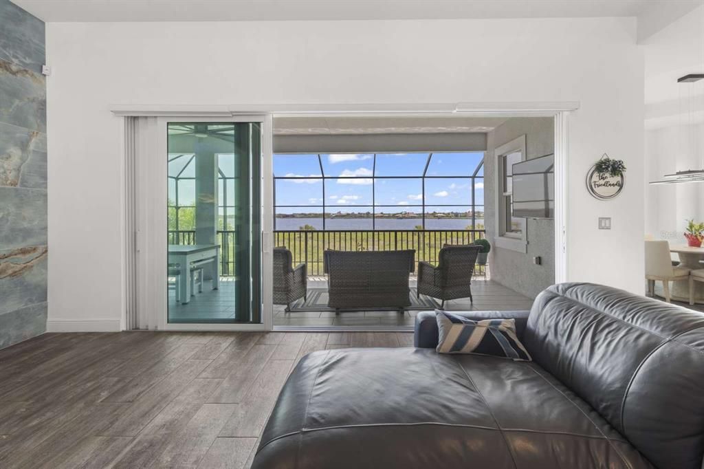 For Sale: $1,439,000 (3 beds, 3 baths, 3945 Square Feet)