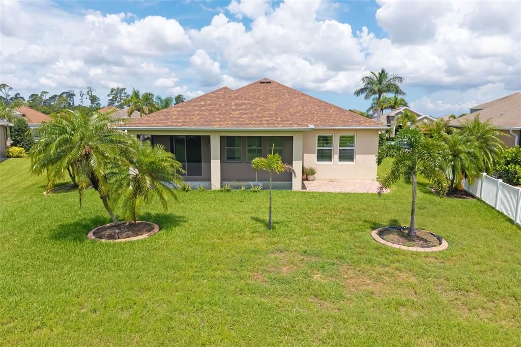 For Sale: $500,000 (4 beds, 2 baths, 1843 Square Feet)