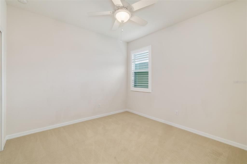 For Sale: $500,000 (4 beds, 2 baths, 1843 Square Feet)