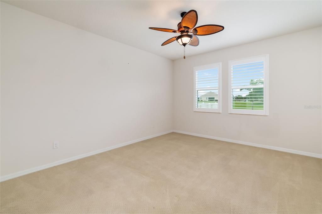 For Sale: $500,000 (4 beds, 2 baths, 1843 Square Feet)