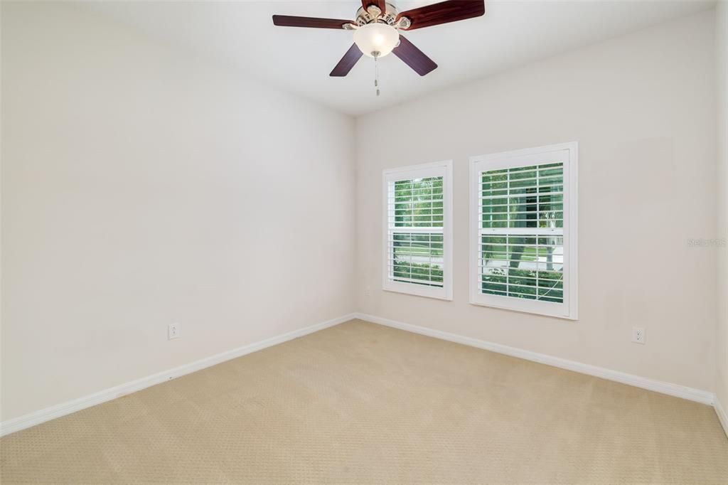 For Sale: $500,000 (4 beds, 2 baths, 1843 Square Feet)