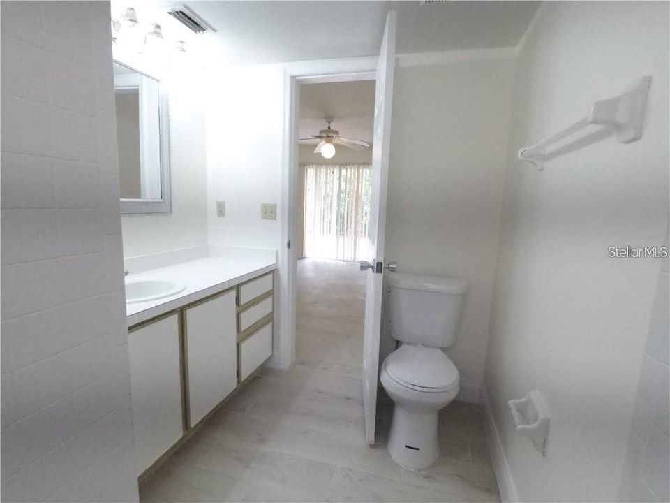 For Sale: $189,900 (3 beds, 2 baths, 1326 Square Feet)