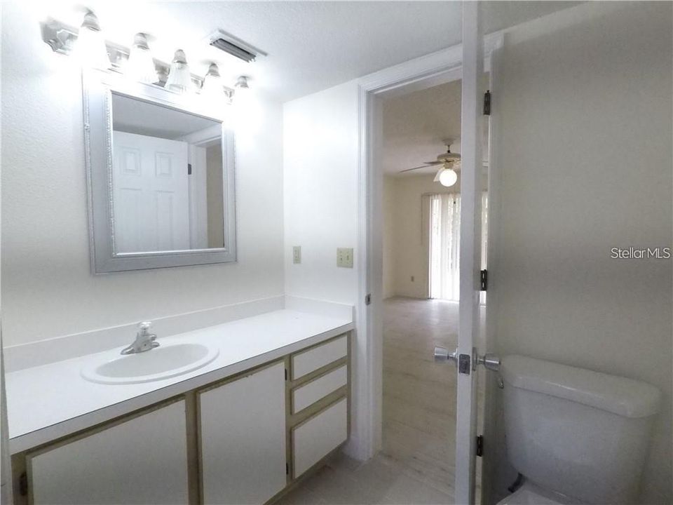 For Sale: $189,900 (3 beds, 2 baths, 1326 Square Feet)