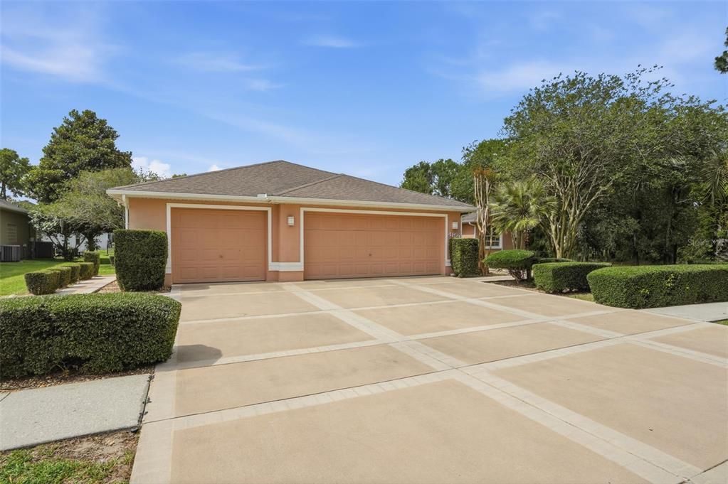 For Sale: $449,000 (3 beds, 2 baths, 2240 Square Feet)