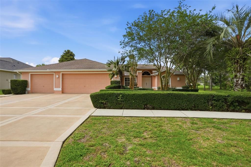 For Sale: $449,000 (3 beds, 2 baths, 2240 Square Feet)