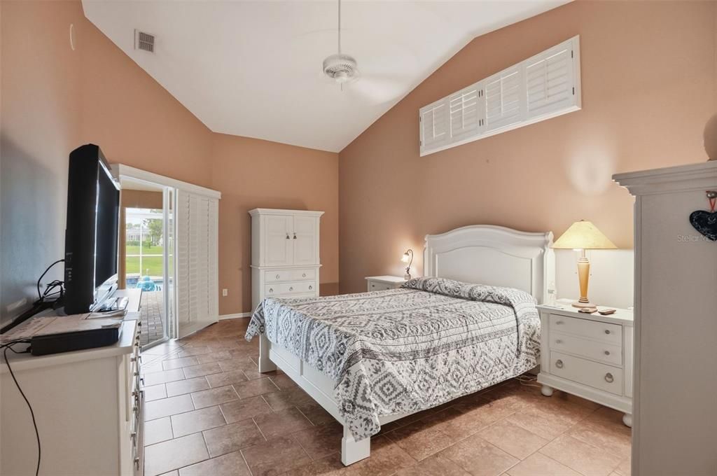 For Sale: $449,000 (3 beds, 2 baths, 2240 Square Feet)
