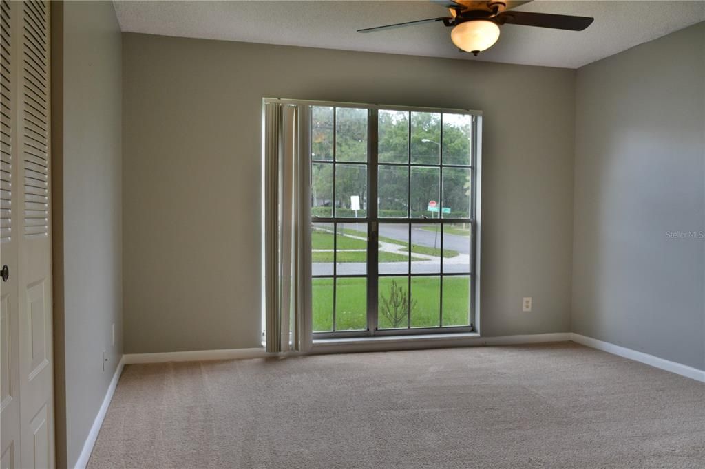 For Rent: $2,000 (3 beds, 2 baths, 1192 Square Feet)