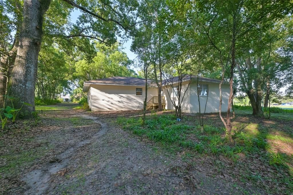 For Sale: $524,900 (3 beds, 2 baths, 1676 Square Feet)