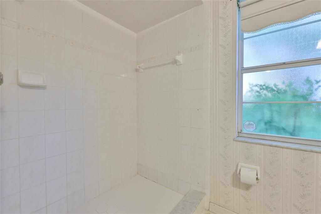 For Sale: $524,900 (3 beds, 2 baths, 1676 Square Feet)